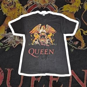 Queen Black Graphic T-Shirt